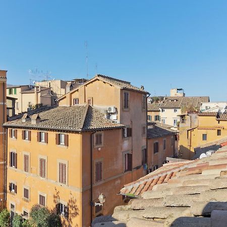 רומא Studio Vicolo De Renzi Trastevere מראה חיצוני תמונה