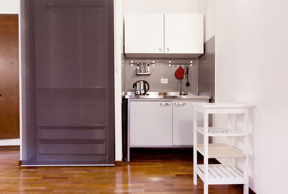 רומא Studio Vicolo De Renzi Trastevere מראה חיצוני תמונה